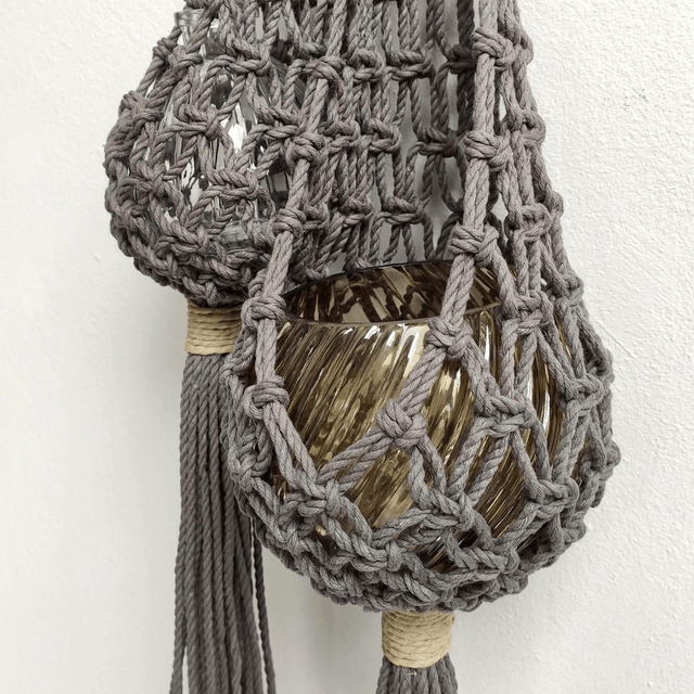 Porte-plante "goutte"