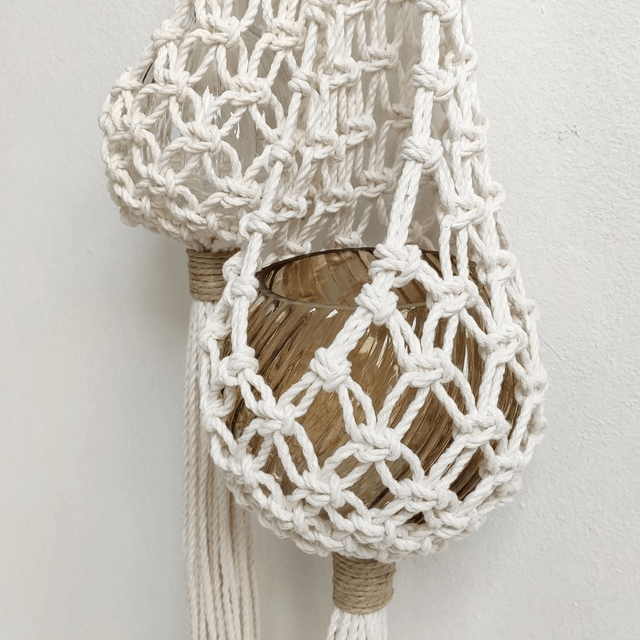 Porte-plante "goutte"